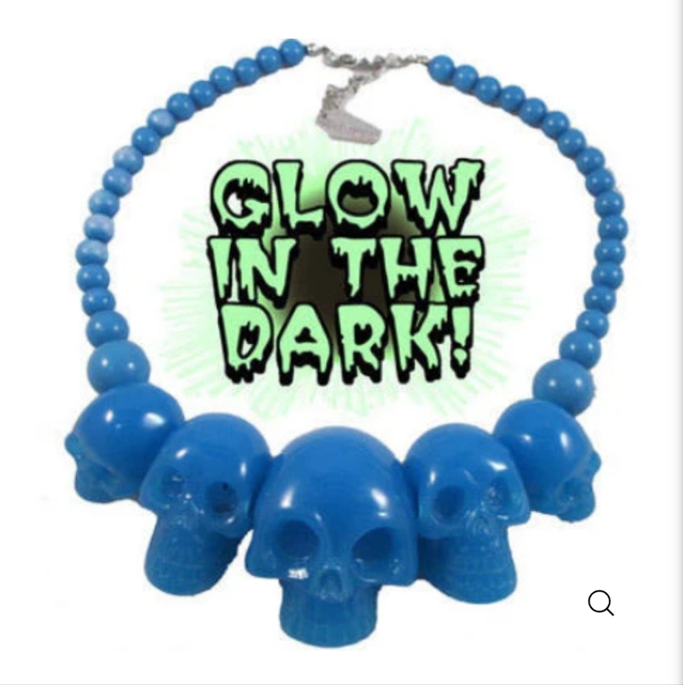 Kreepsville 666 Blue Skull Glow In Dark Necklace